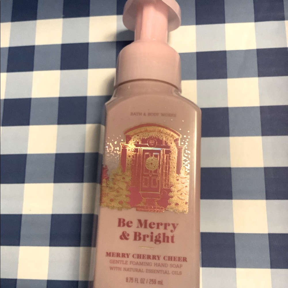Bath And Body Works 8.75 oz Be Merry & Bright hand soap.
